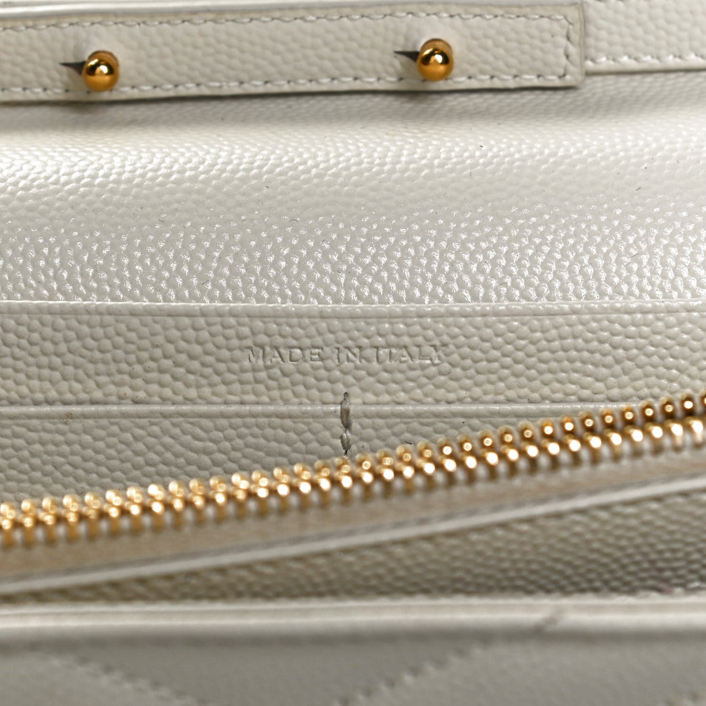 Grain De Poudre Matelasse Chevron Monogram Chain Wallet Porcellana