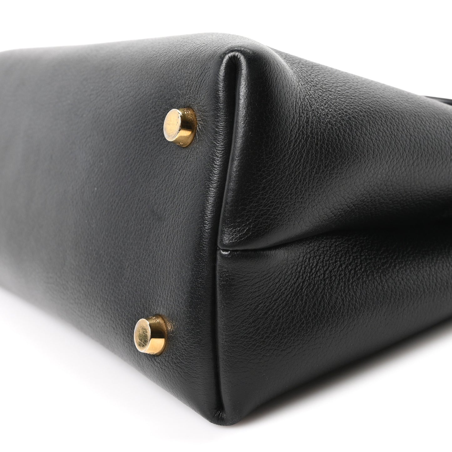 Supple Calfskin Medium Nino Black