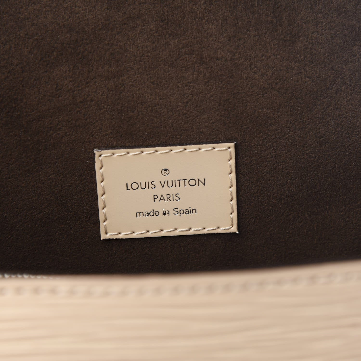 Louis Vuitton Epi Cluny BB Dune 7 of 8