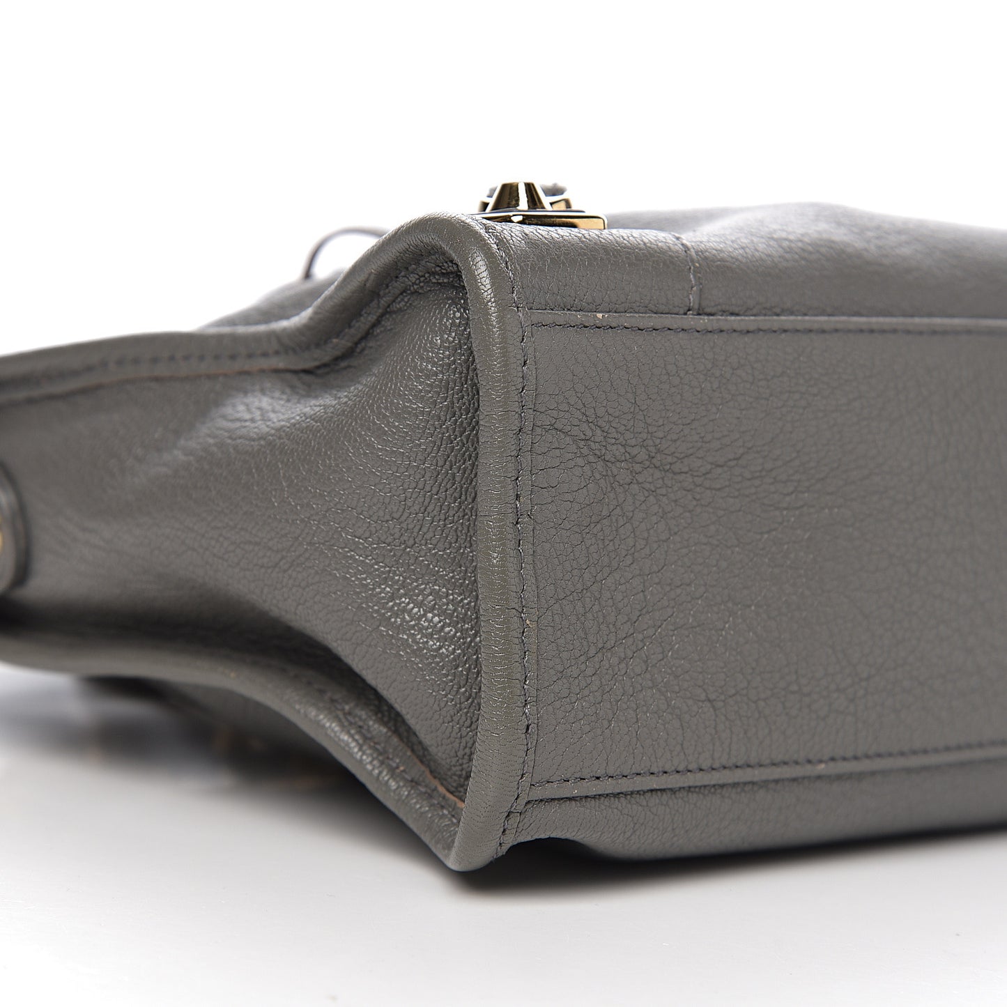 Chevre Gold Metallic Edge Hardware S City Gris Acier