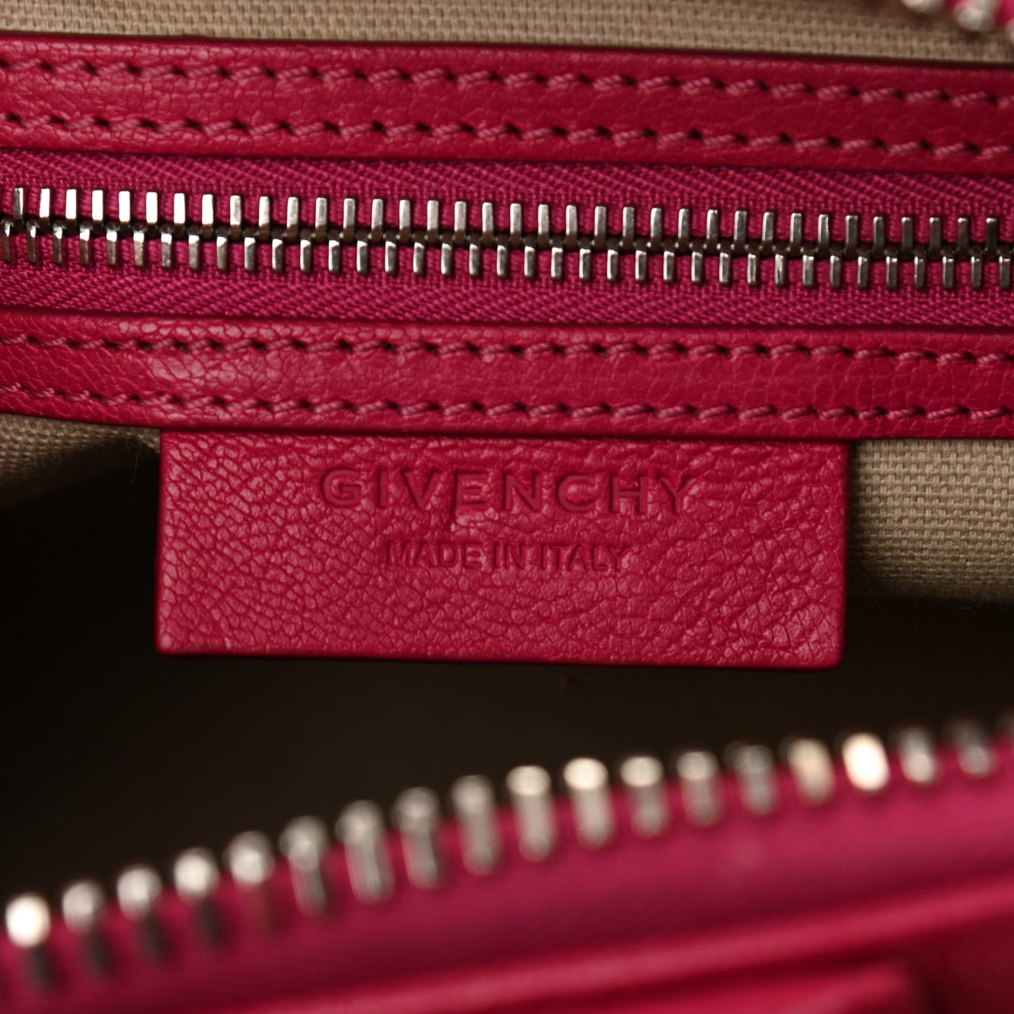 Sugar Goatskin Small Antigona Fuchsia