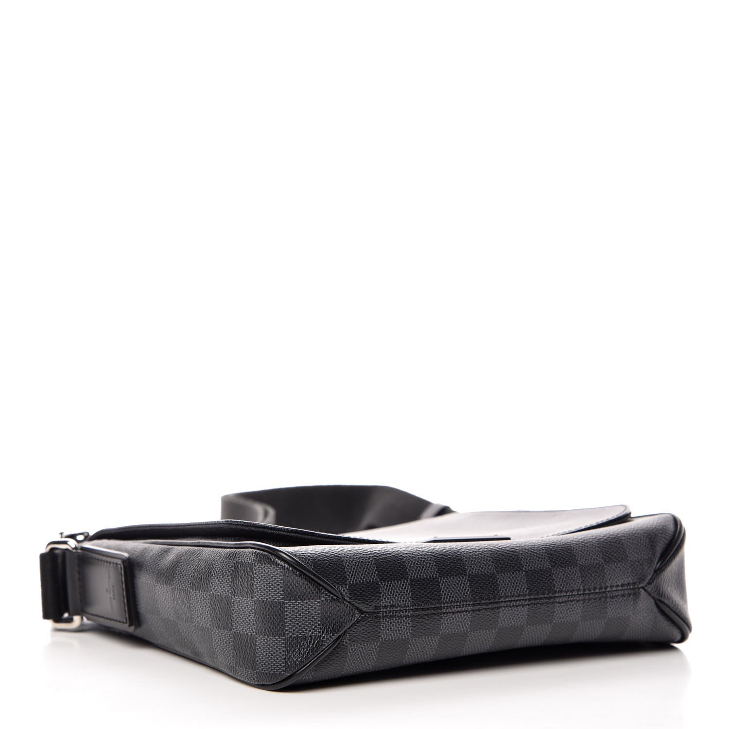 Louis Vuitton Damier Graphite District PM 4 of 9
