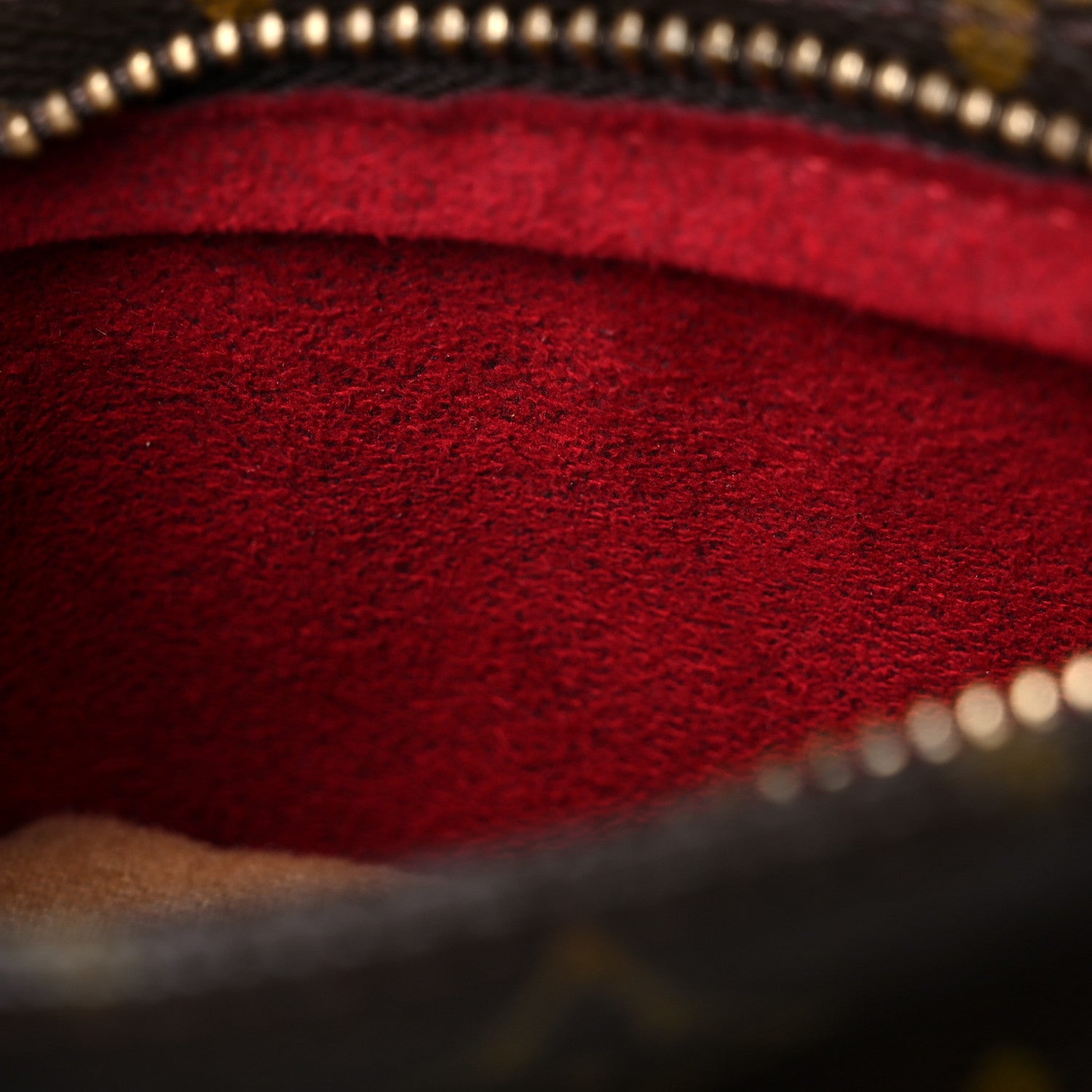 Louis Vuitton Monogram Partition Wristlet 6 of 16