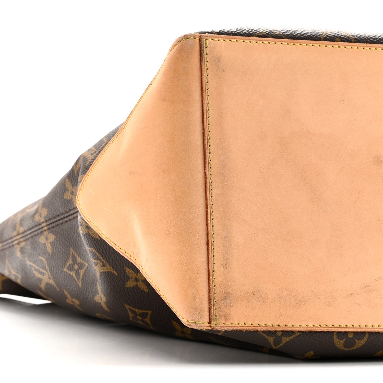 Louis Vuitton Monogram Cabas Mezzo 8 of 9