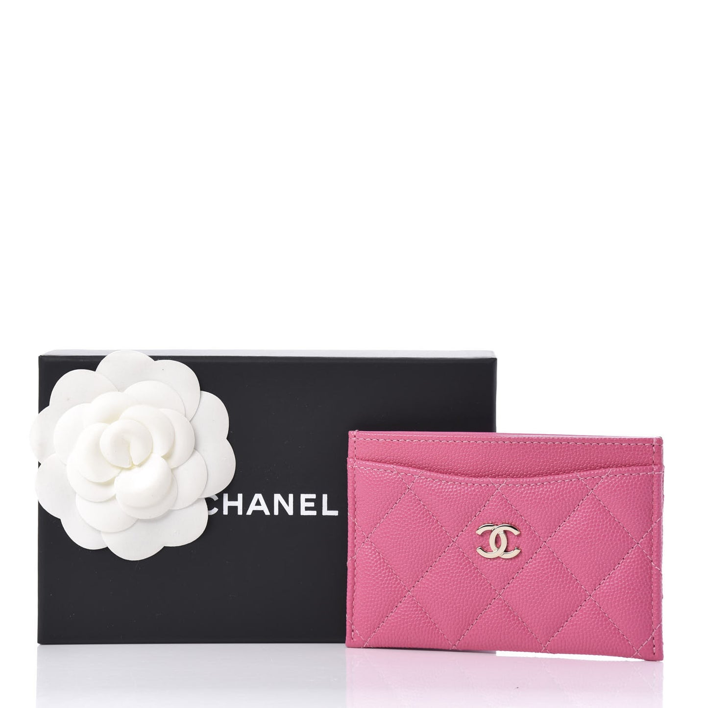 Caviar Quilted Card Holder Pink