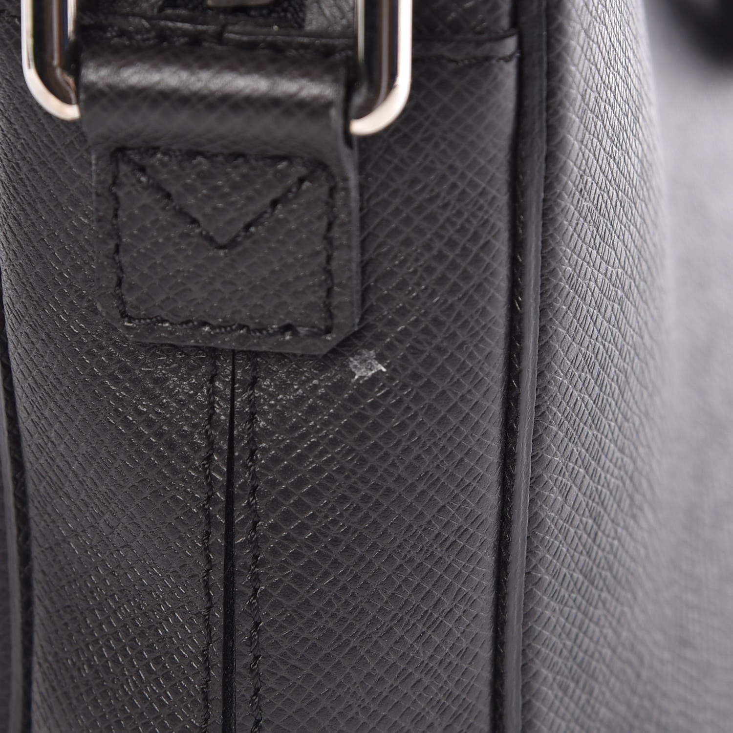 Louis Vuitton Taiga Porte-Documents Business PM Ardoise 9 of 14
