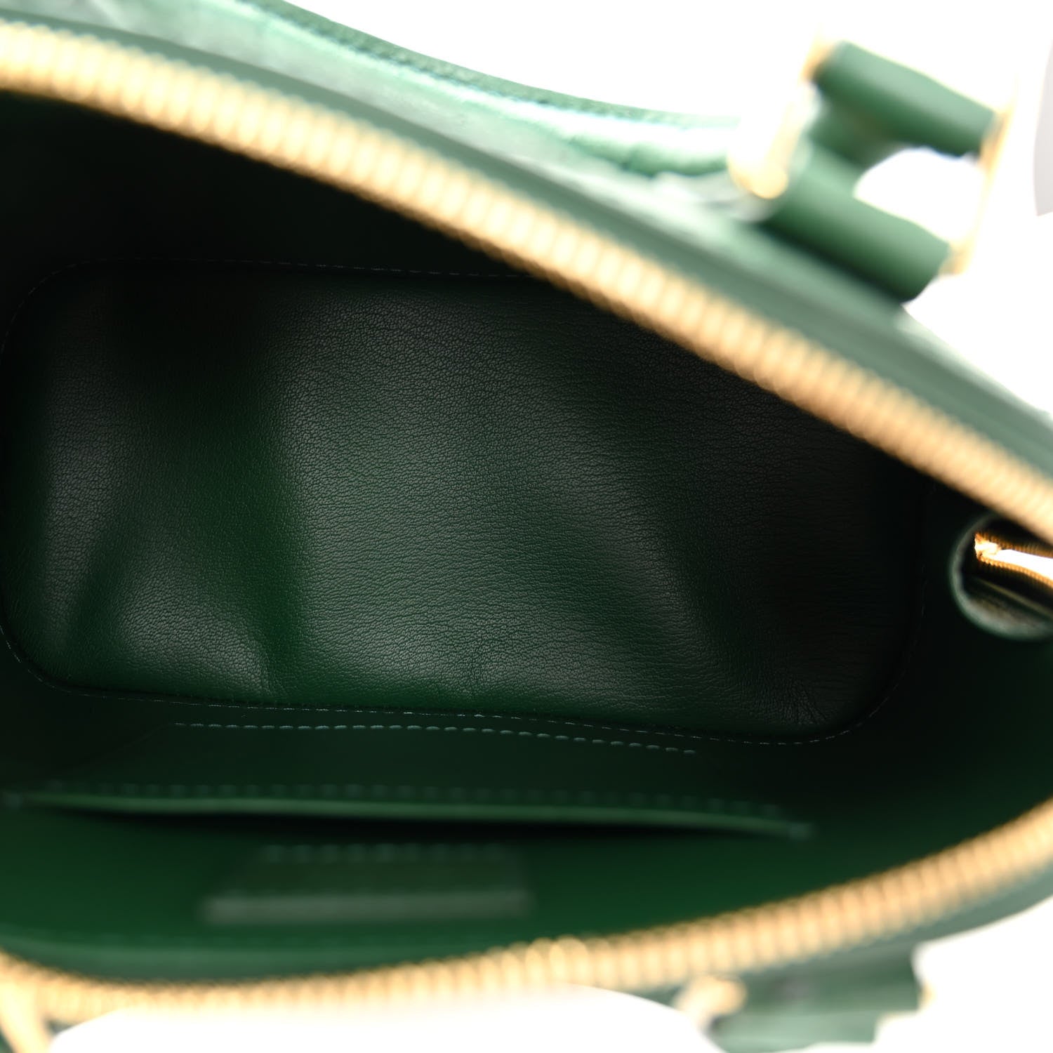 Louis Vuitton Ostrich Alma BB Menthe 5 of 9