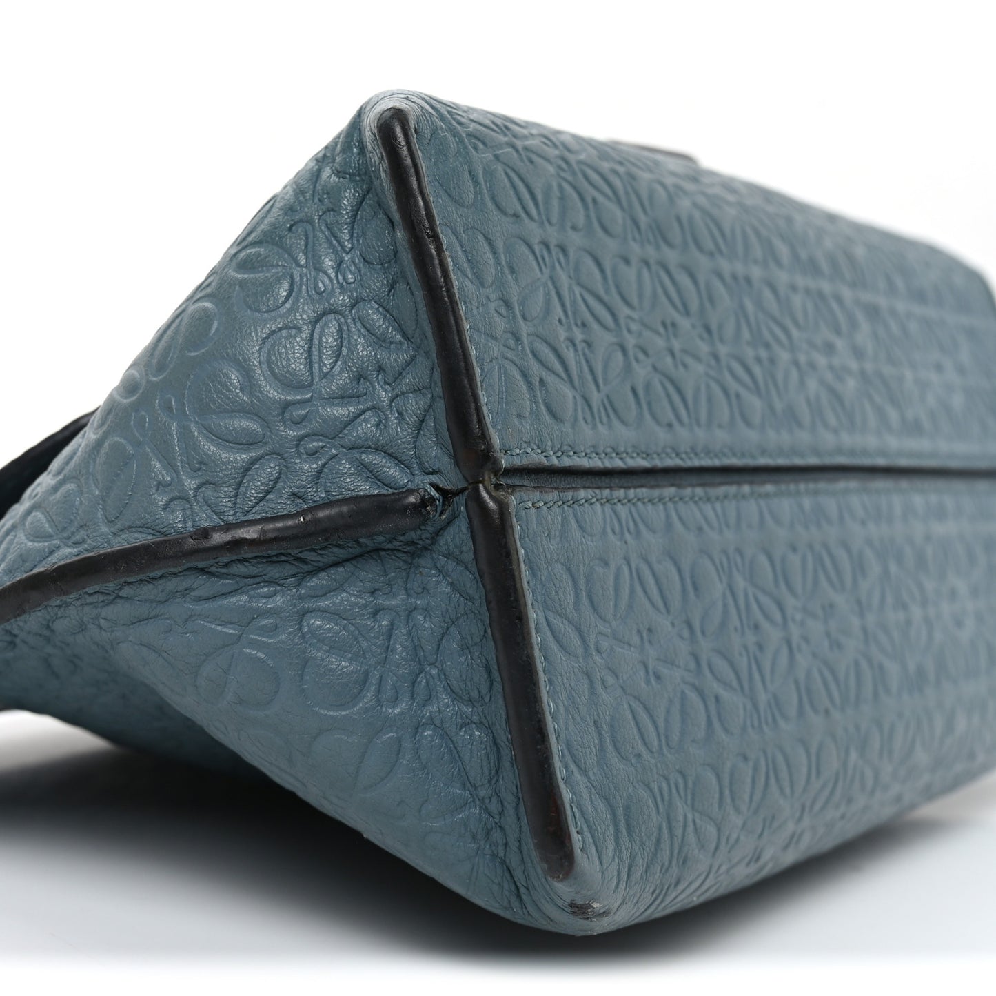 Goatskin Embossed Avenue Shoulder Bag Blue