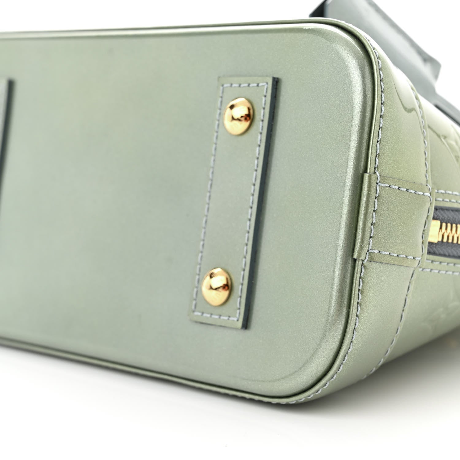 Louis Vuitton Vernis Alma BB Givre 9 of 10