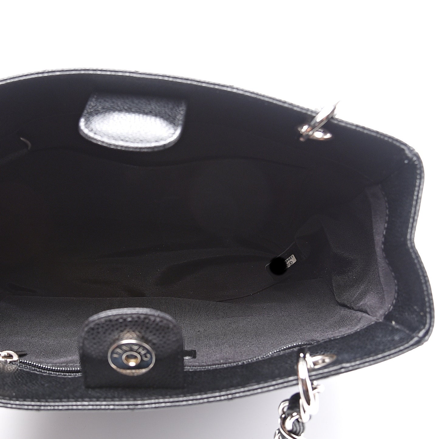 Caviar Quilted Petit Shopping Tote PST Black