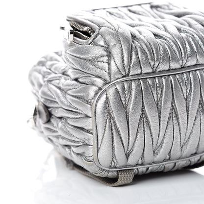Miu Miu Metallic Nappa Matelasse Lux Mini Backpack Cromo 5 of 10