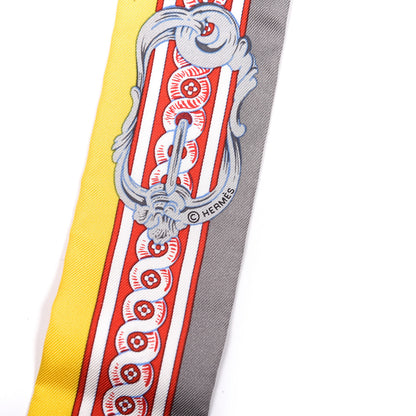 Hermes Silk Bride De Cour Twilly Gris Jaune Vif Rouge 3 of 4