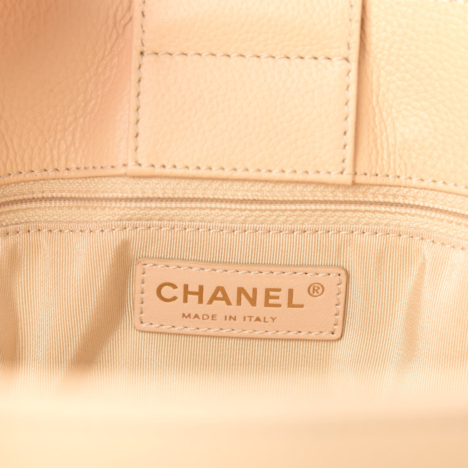 Chanel Calfskin Cerf Executive Shopper Tote Beige Clair 9 of 11