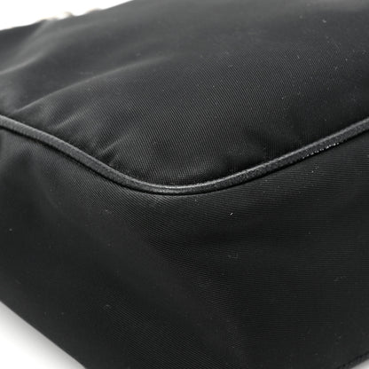 Prada Nylon Re-Edition 2005 Shoulder Bag Black 11 of 15