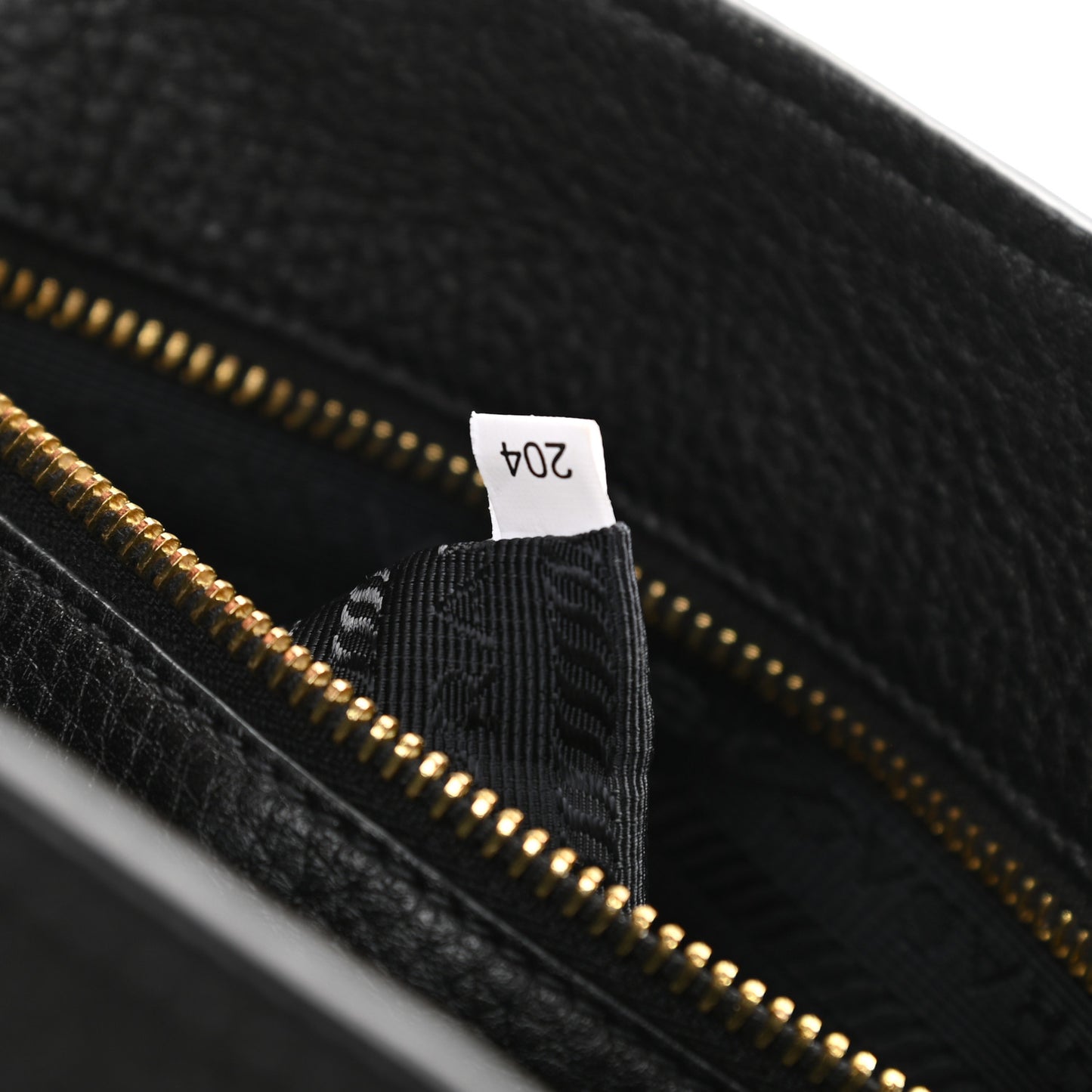 Vitello Daino Tote Black