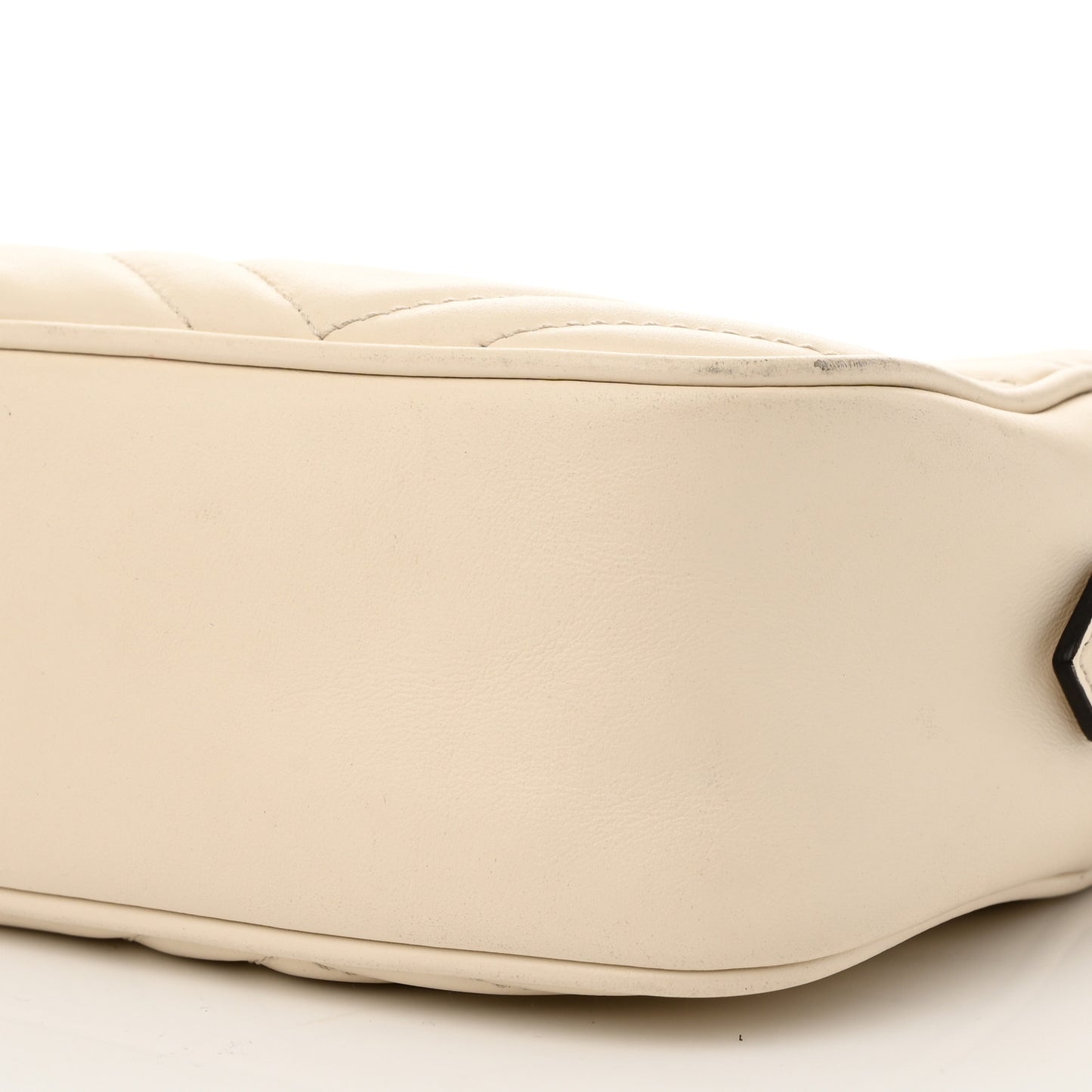 Calfskin Matelasse Small GG Marmont Chain Shoulder Bag White