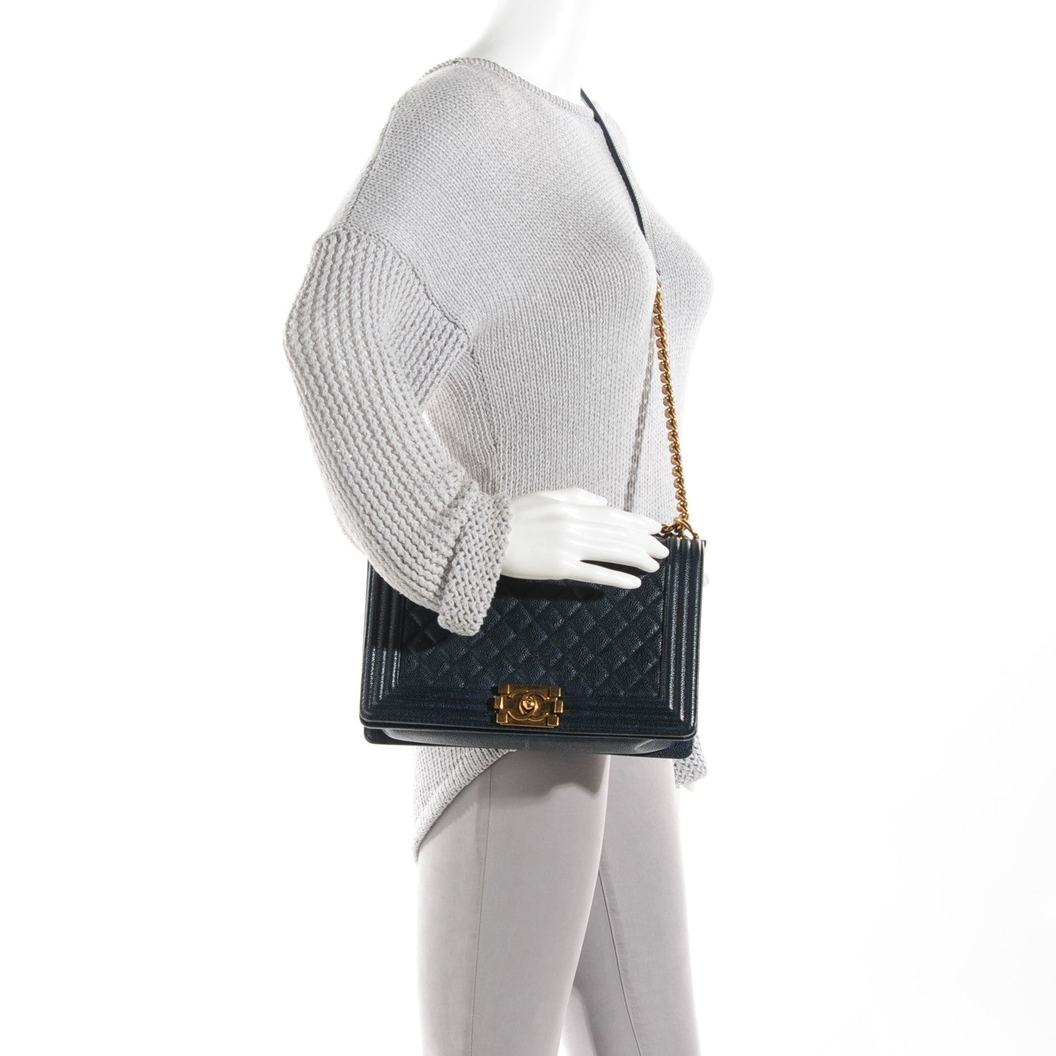 Chanel Pearly Caviar Quilted New Medium Boy Flap Navy 2 of 8