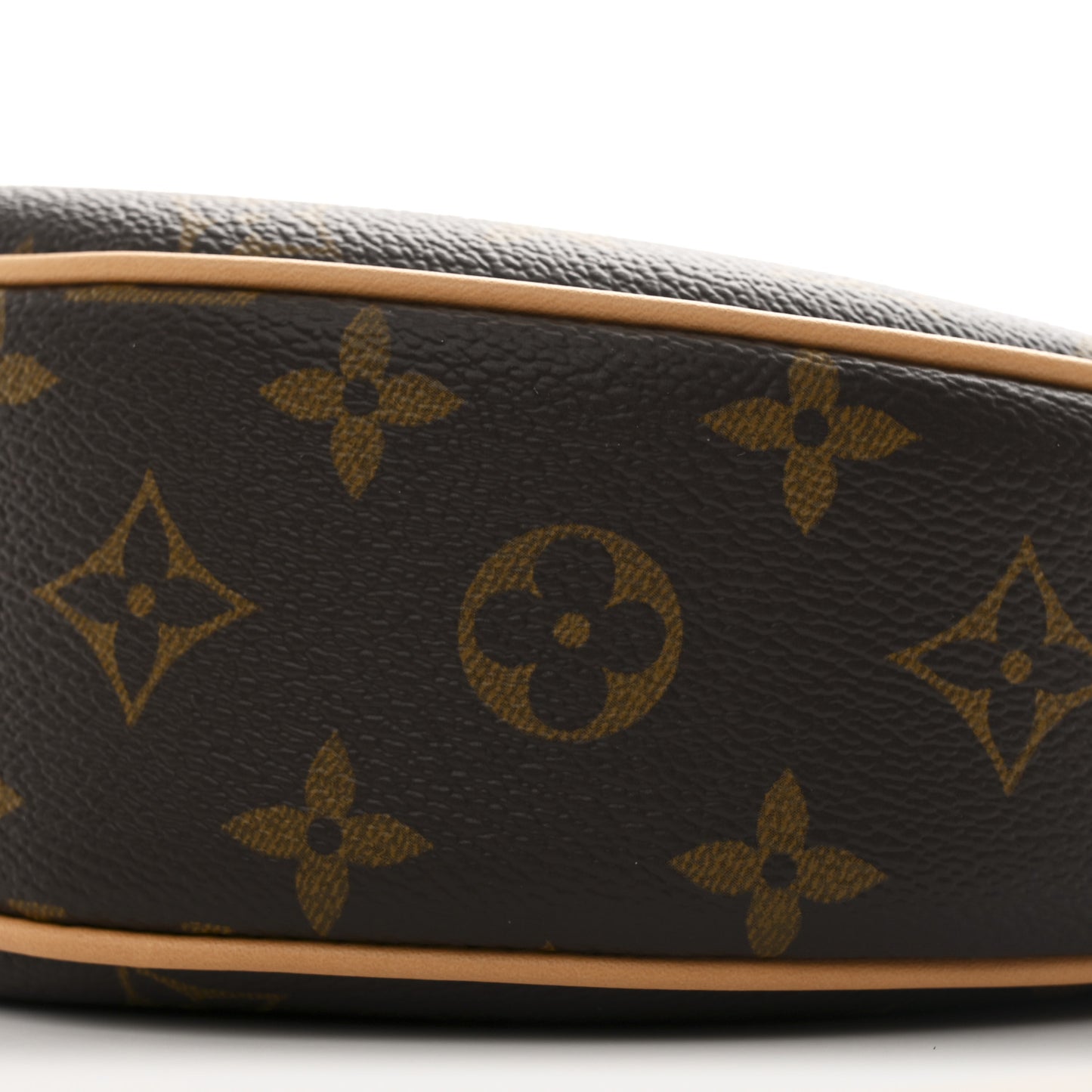 Monogram Loop