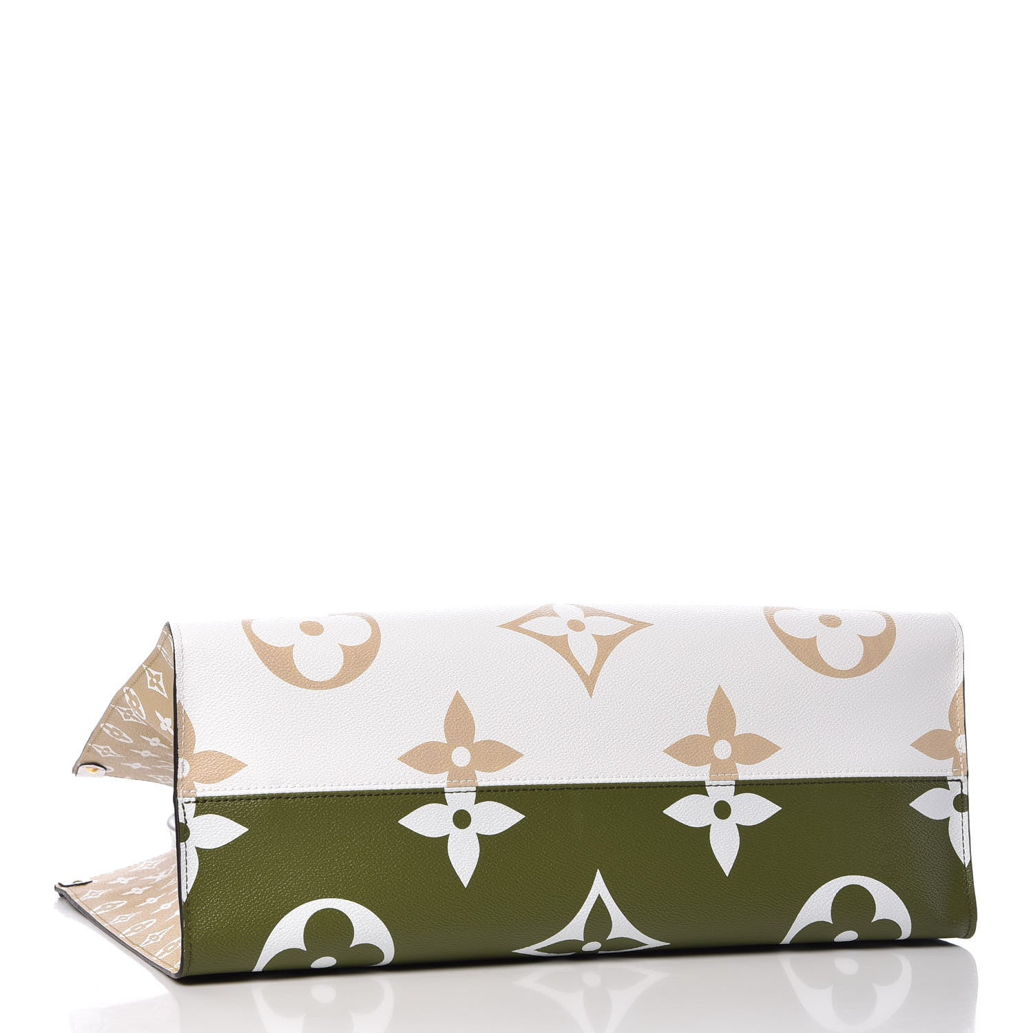 Louis Vuitton Monogram Giant Onthego GM Kaki Beige 5 of 11