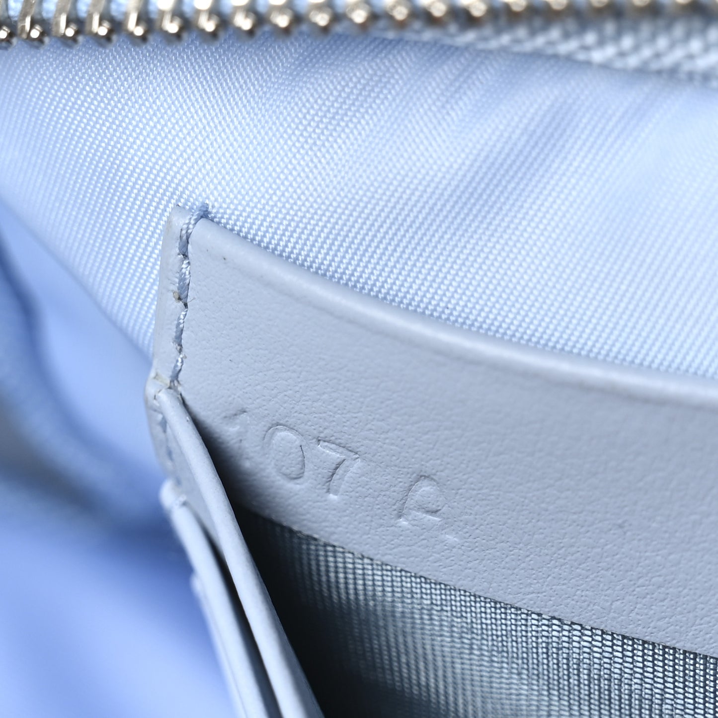 Nylon Vela Cosmetic Pouch Celeste