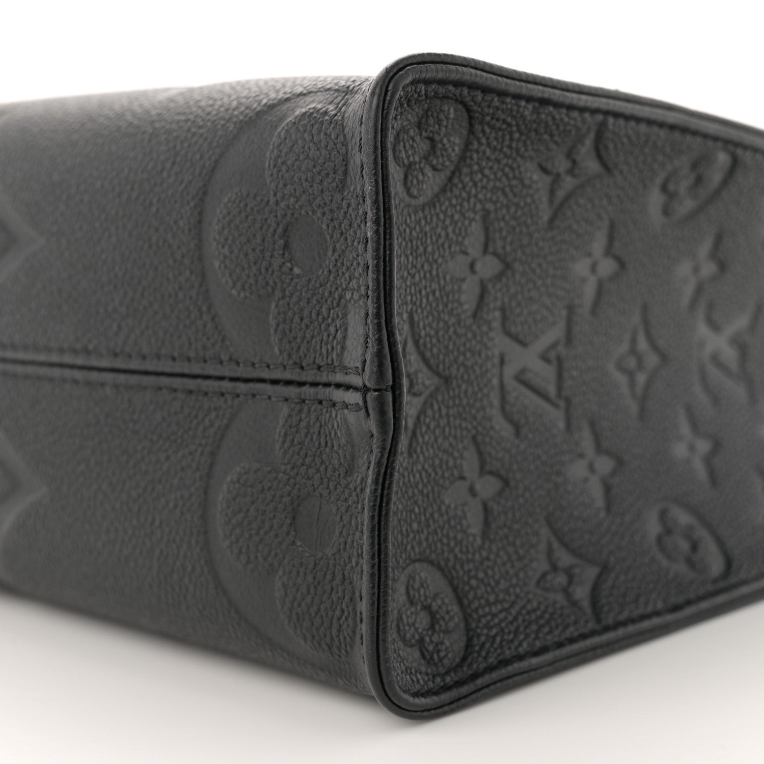 Louis Vuitton Empreinte Monogram Giant Onthego PM Black 9 of 9