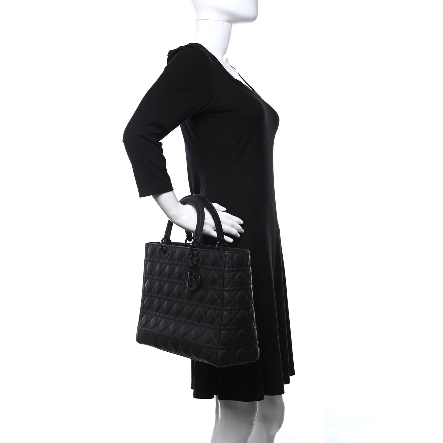 Ultra Matte Calfskin Cannage Large Lady Dior Black