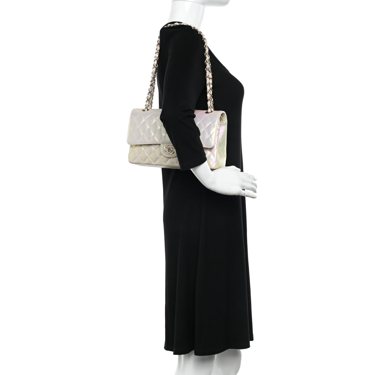 Iridescent Lambskin Quilted Medium Double Flap Ivory