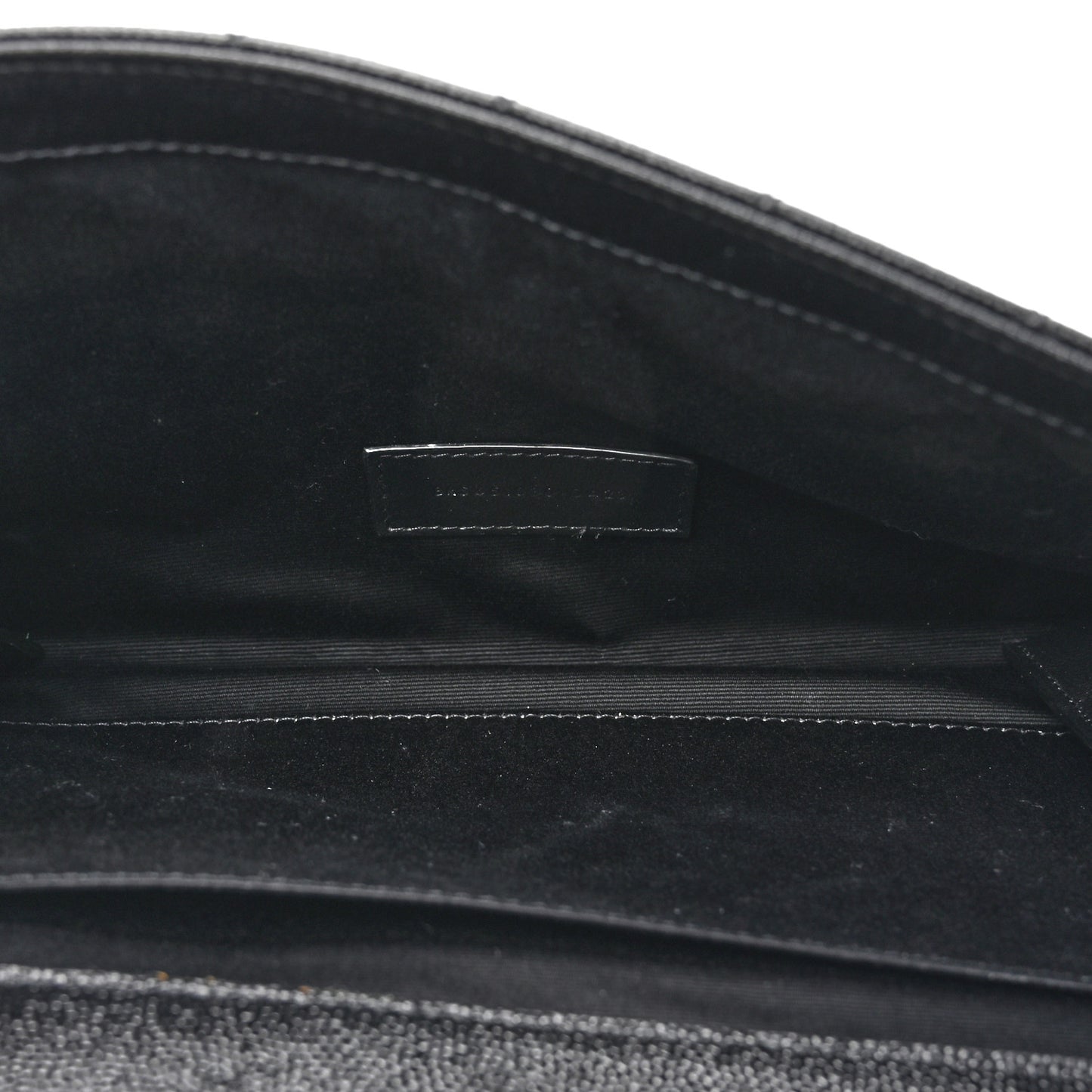 Grain De Poudre Textured Mixed Matelasse Triquilt Monogram Clutch Black