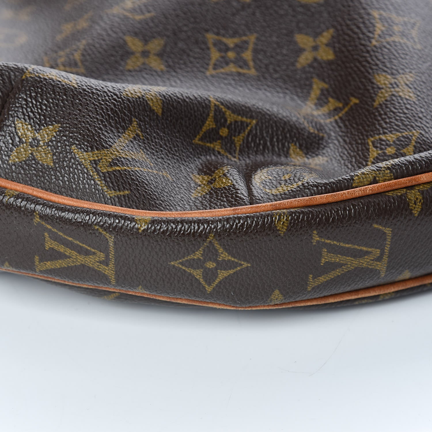 Louis Vuitton Monogram Croissant GM 14 of 21