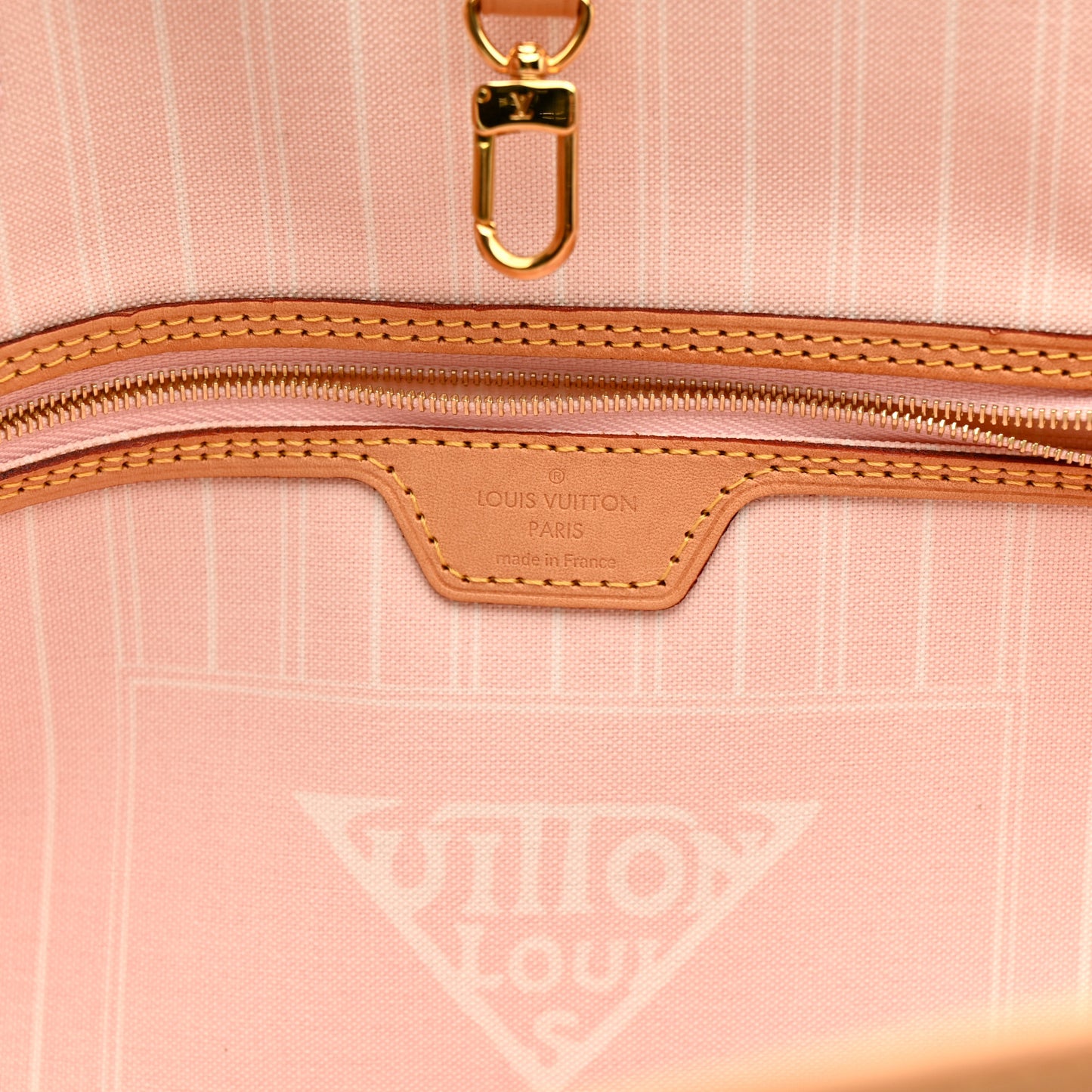 Monogram Giant By The Pool Neverfull MM Light Pink