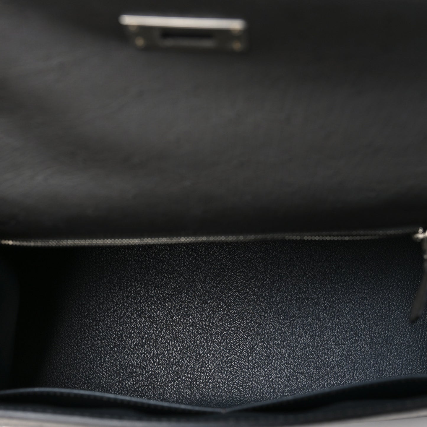Ostrich Kelly Sellier 28 Graphite