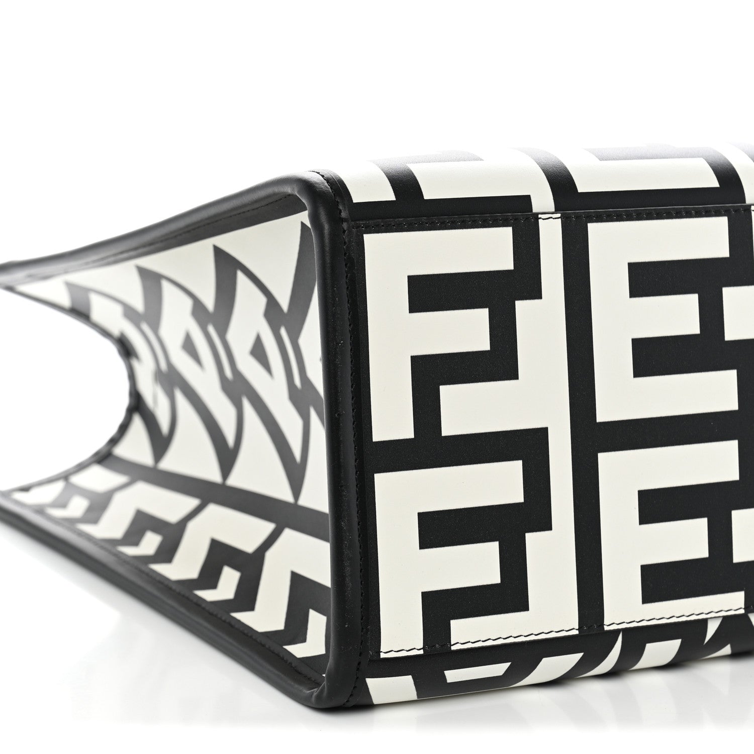Fendi X MARC JACOBS Vitello King Logo Print Medium Fendi Sunshine Shopper Tote Black White 9 of 10