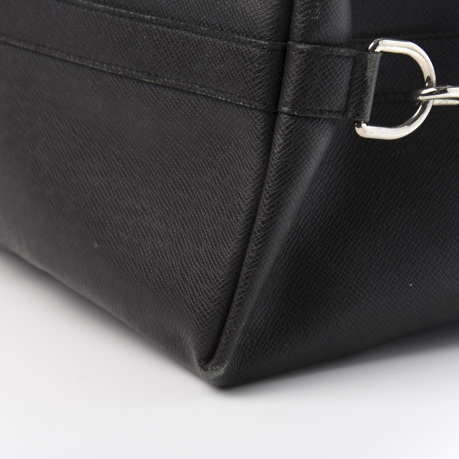 Louis Vuitton Taiga Astralis 55 Black 21 of 24