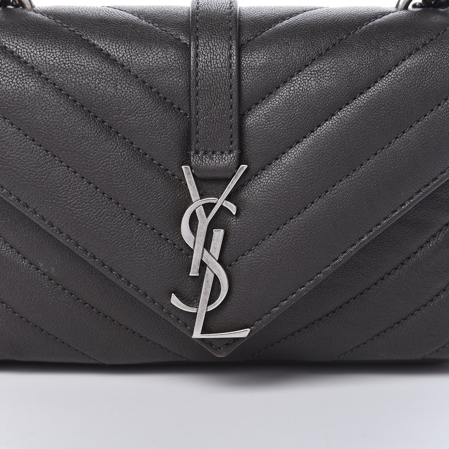 Sheepskin Matelasse Chevron Monogram College Chain Wallet Coal