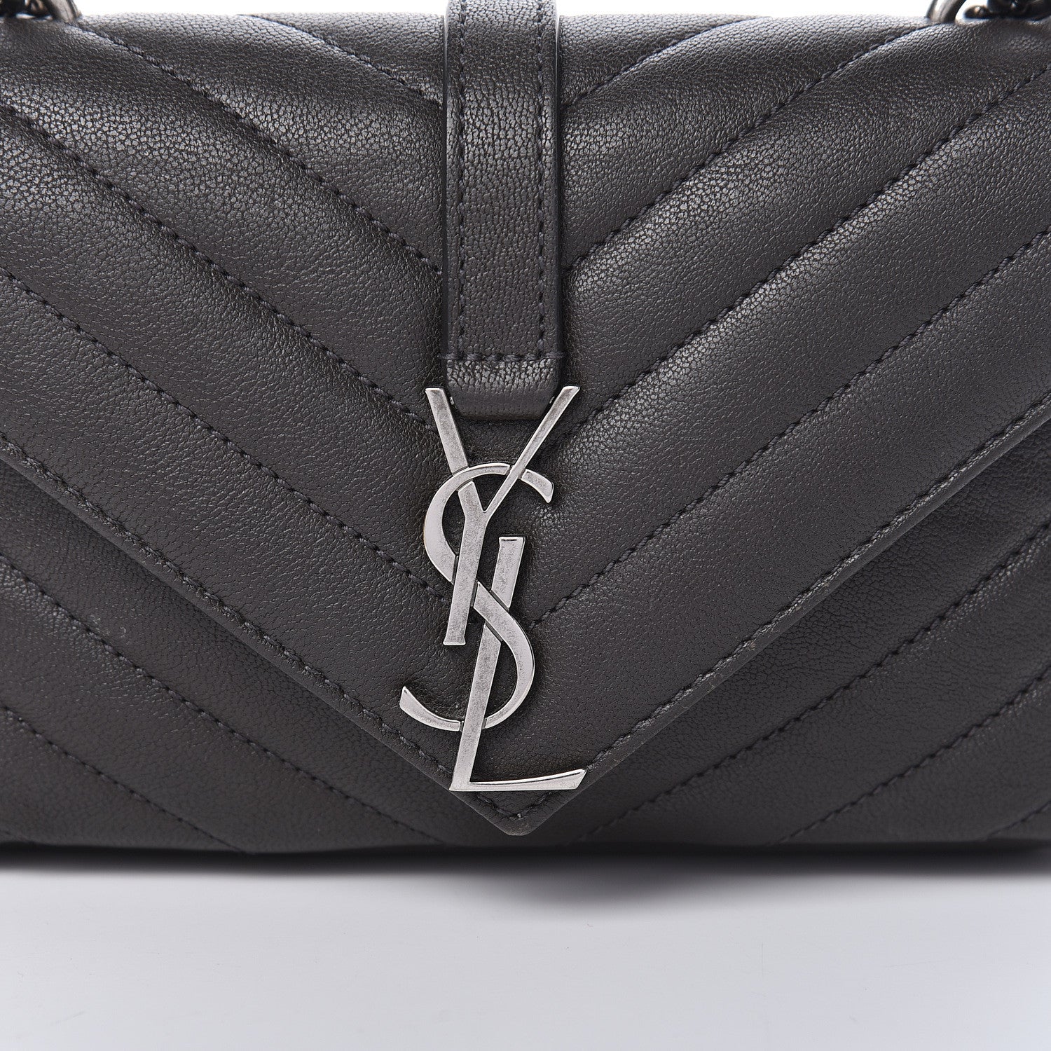 Saint Laurent Sheepskin Matelasse Chevron Monogram College Chain Wallet Coal 10 of 14