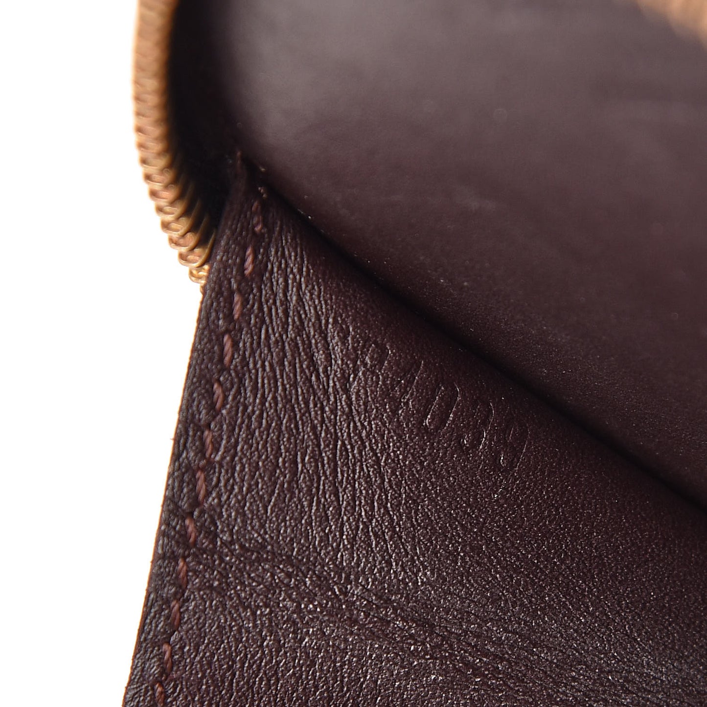 Vernis Chapeau Coin Purse Amarante