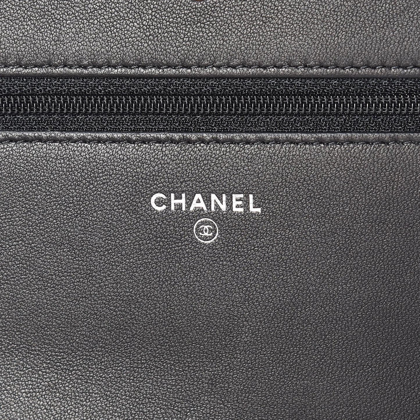 Lambskin Quilted Diamond CC Wallet On Chain WOC Black