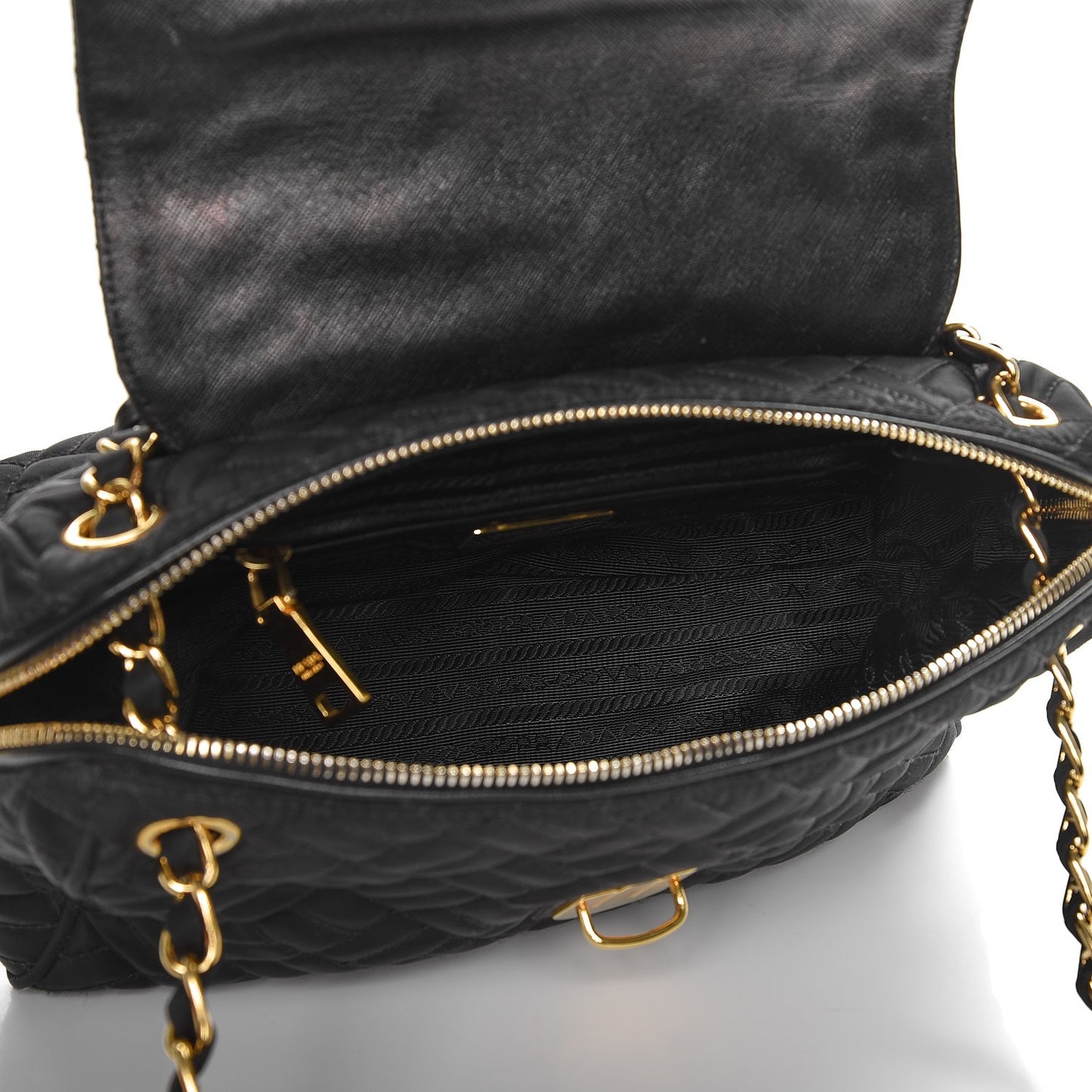 Nylon Tessuto Impuntu Quilted Flap Black