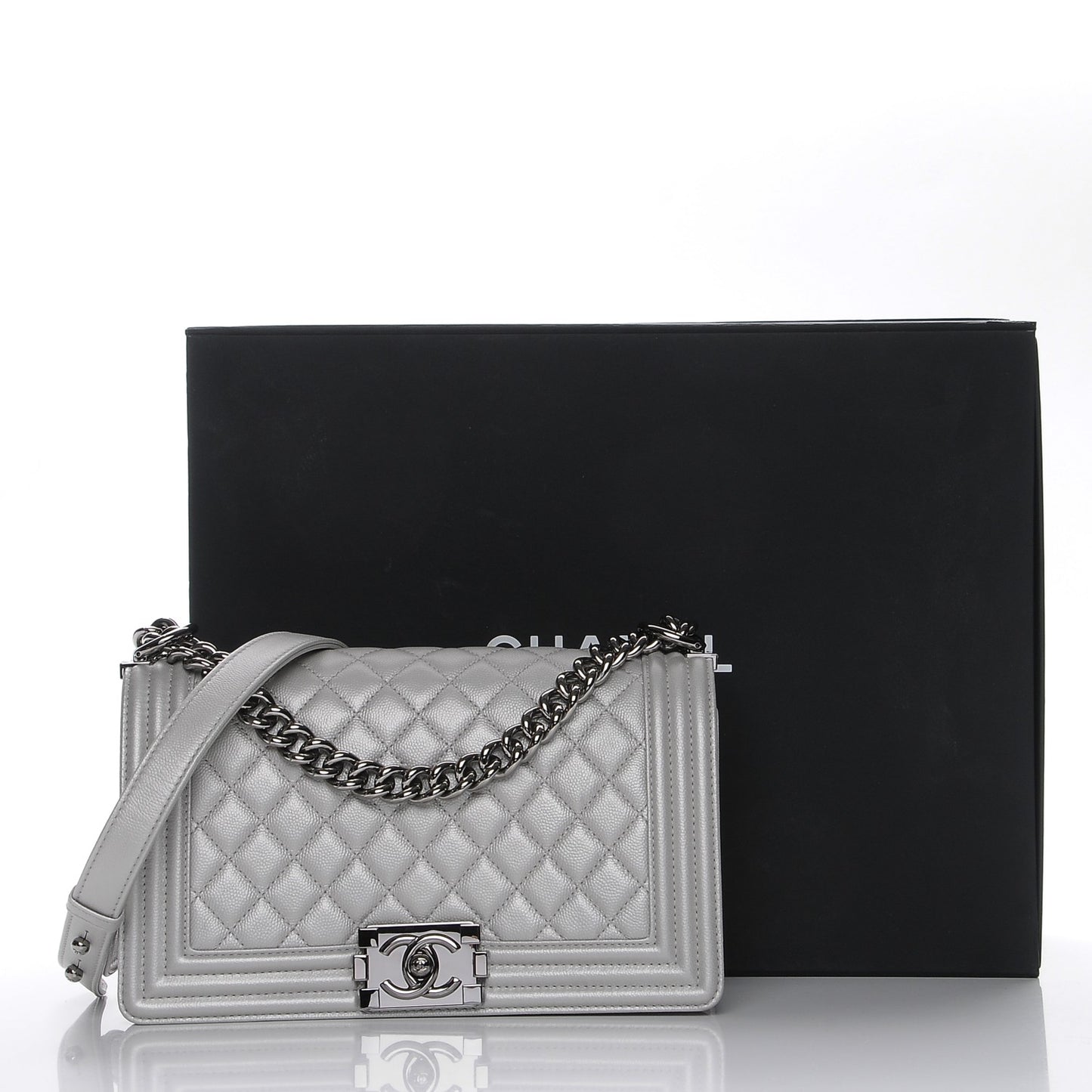 Metallic Caviar Quilted Medium Boy Flap Silver
