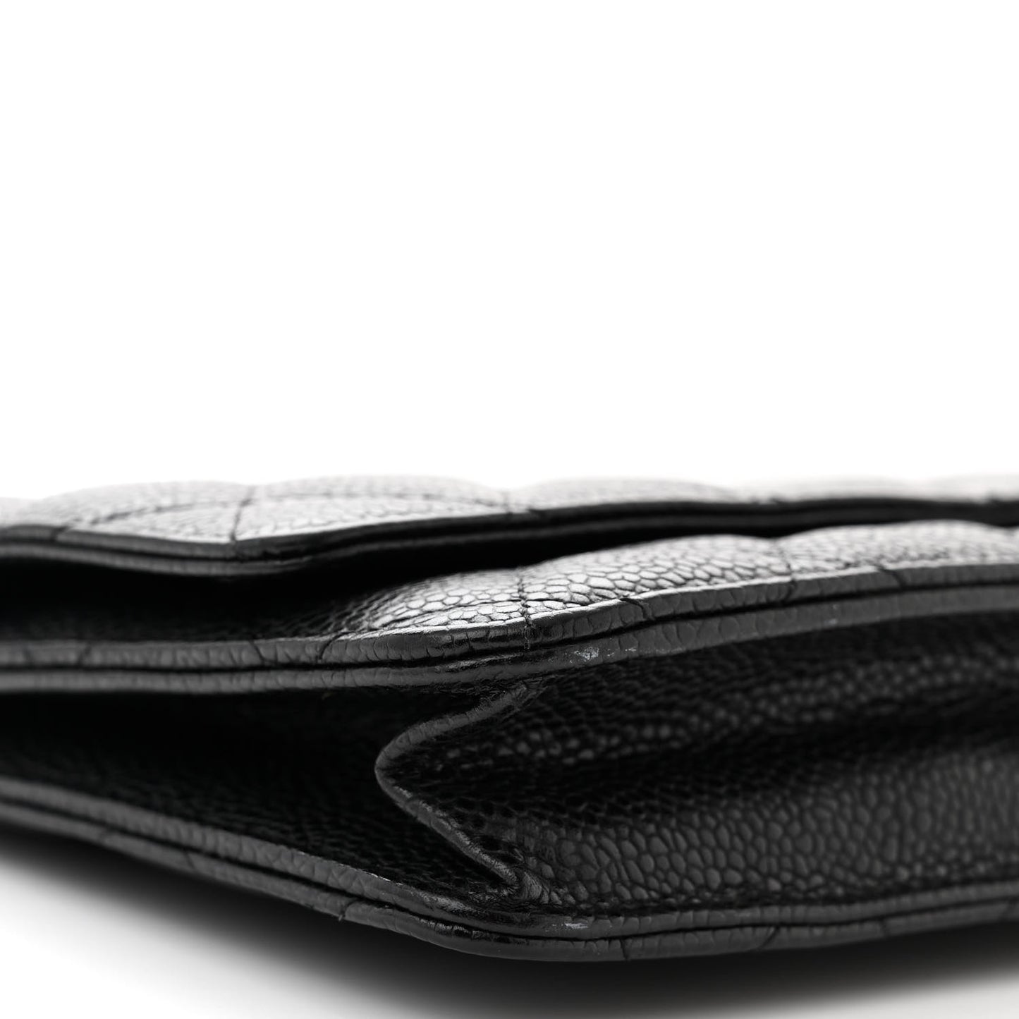 Caviar Quilted Wallet on Chain WOC Black