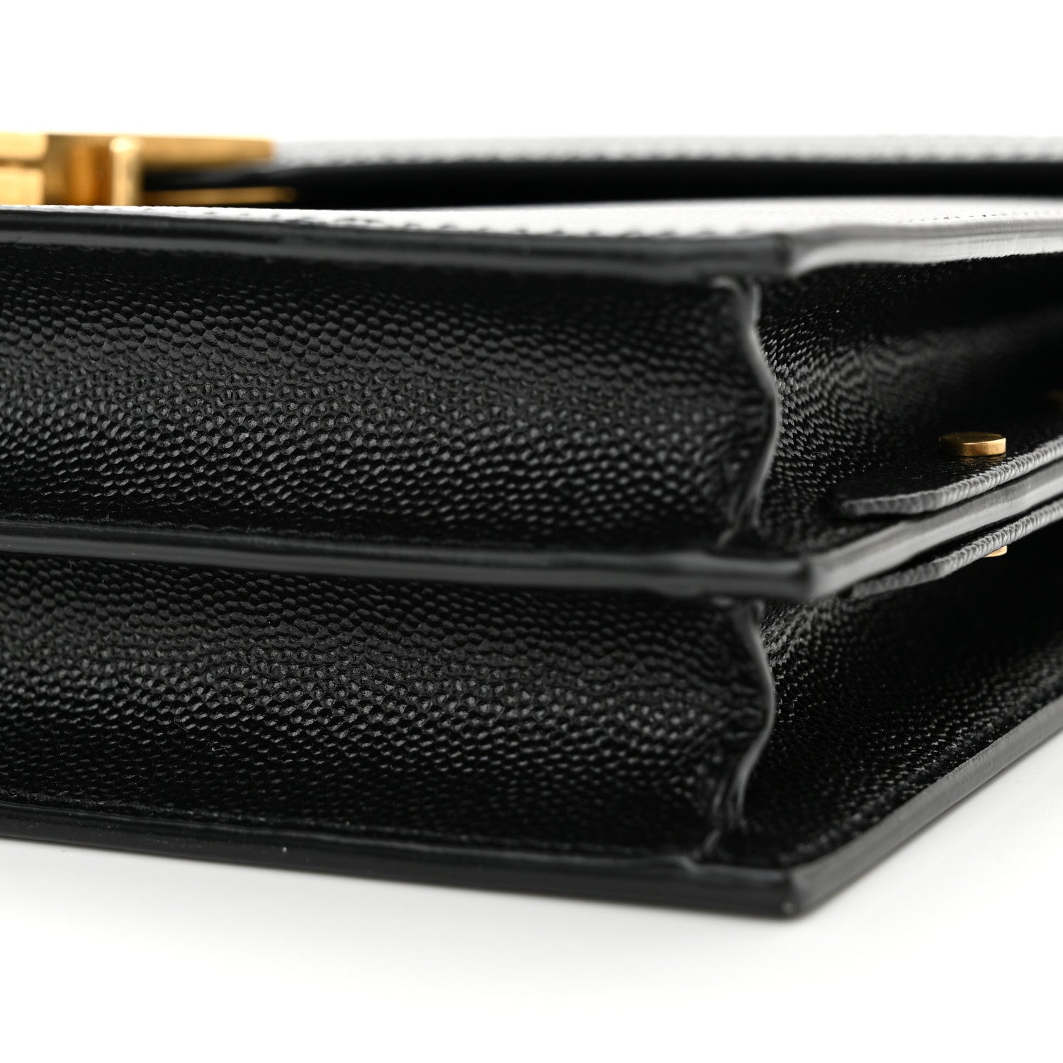 Saint Laurent Grain De Poudre Monogram Cassandra Clasp Bag Black 9 of 10