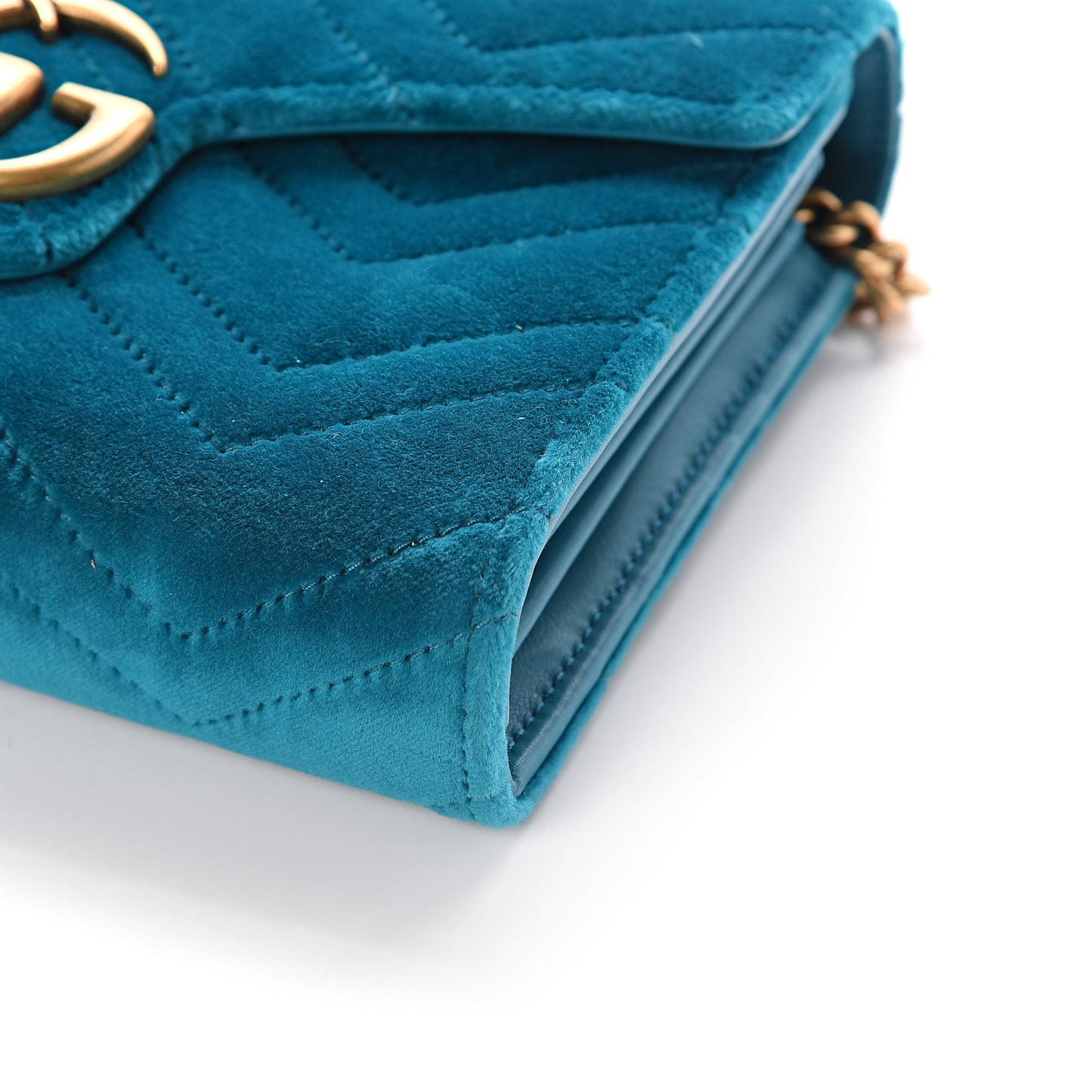 Velvet Matelasse GG Marmont Chain Wallet Pavone Cyan