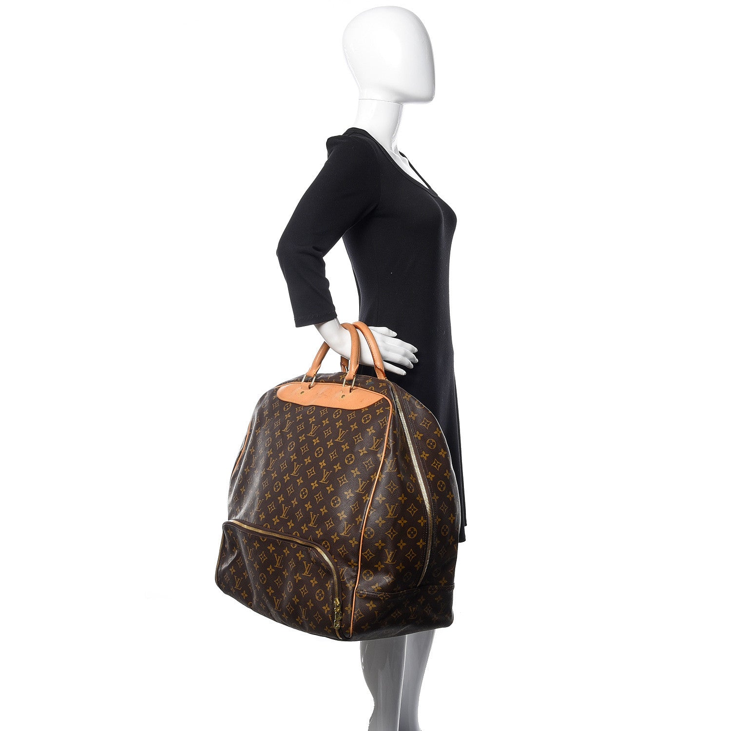 Louis Vuitton Monogram Evasion Sports Bag 2 of 11