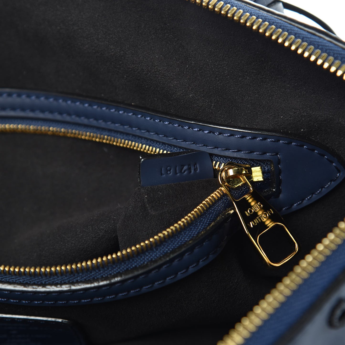 Monogram Addiction Vertical Lockit MM Blue