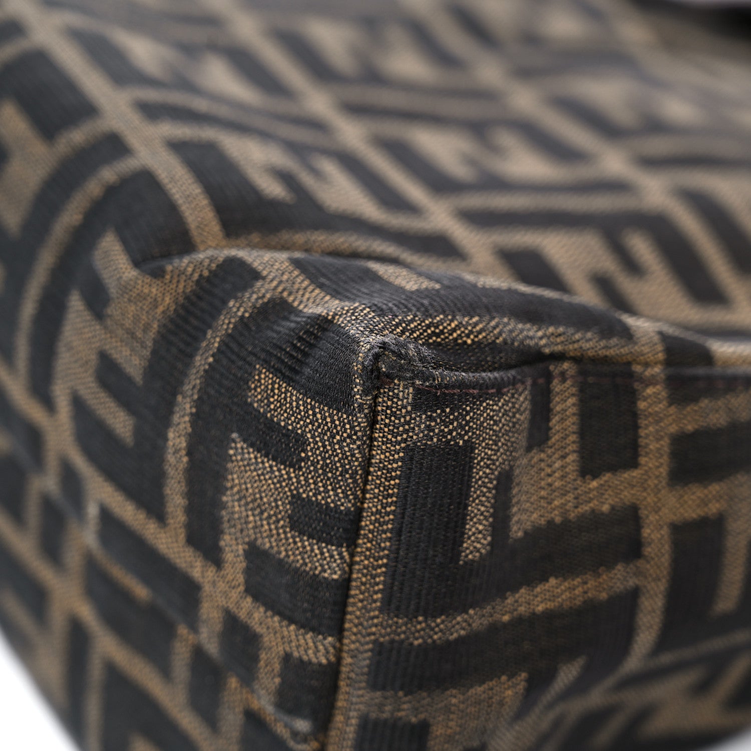Fendi Zucca Hobo Tobacco 10 of 33