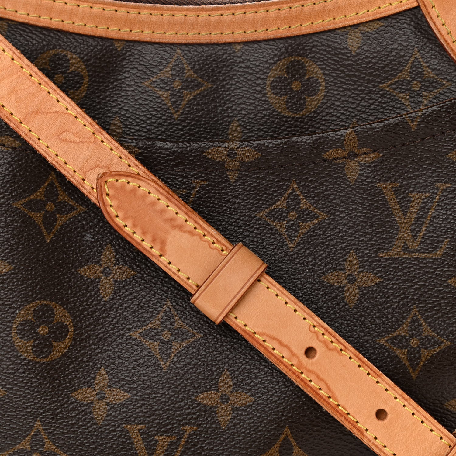 Louis Vuitton Monogram Odeon PM 11 of 16