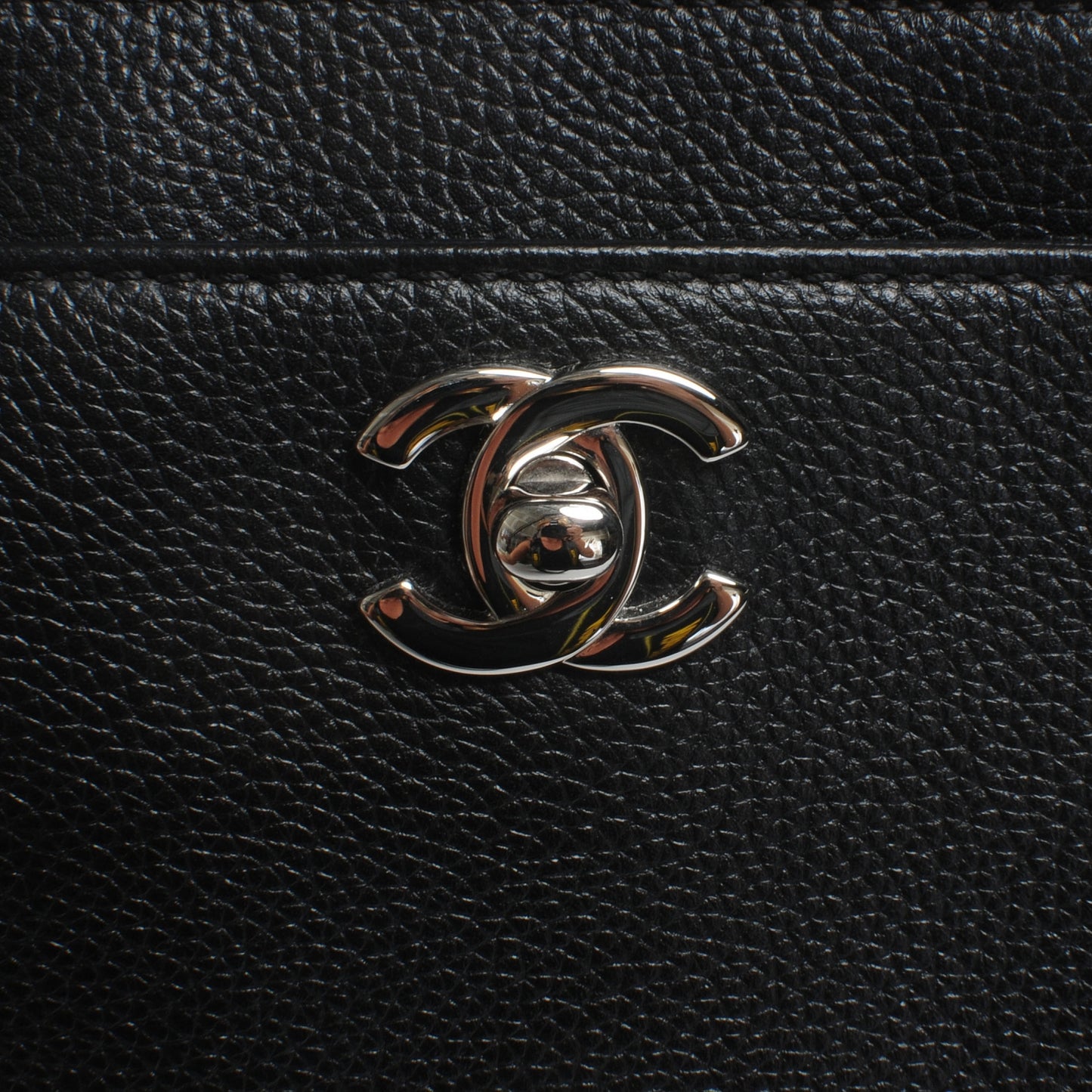 Calfskin Cerf Executive Shopper Tote Black