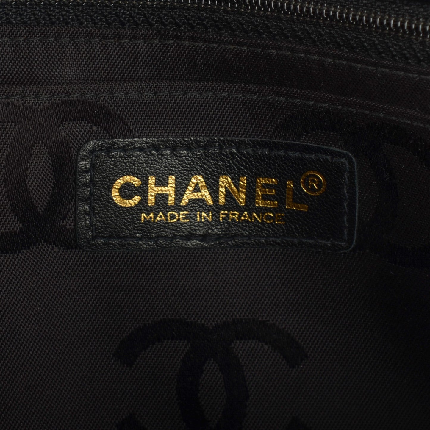 Patent Quilted Medium Chocolate Bar Flap Black