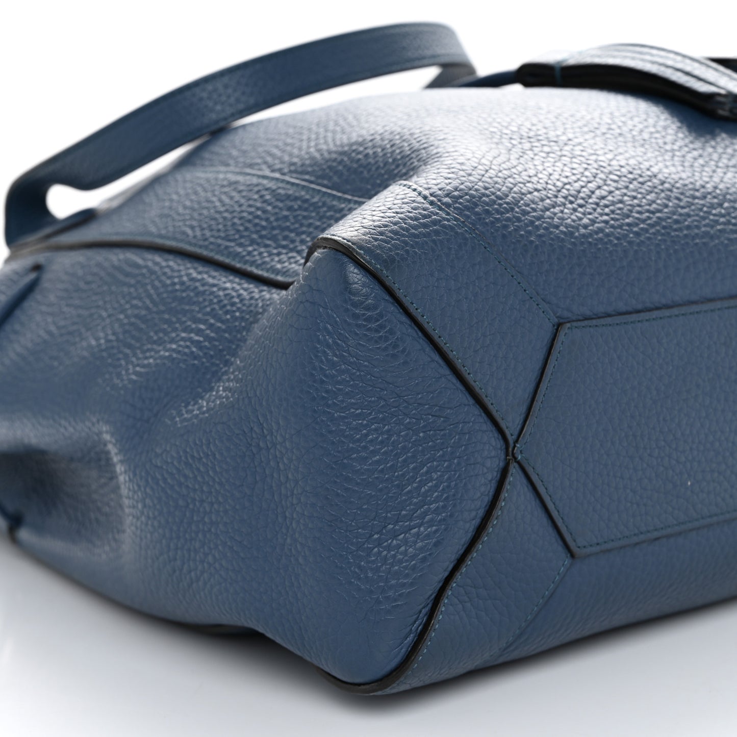 Heavy Grain Calfskin Millie Tote Dark Blue