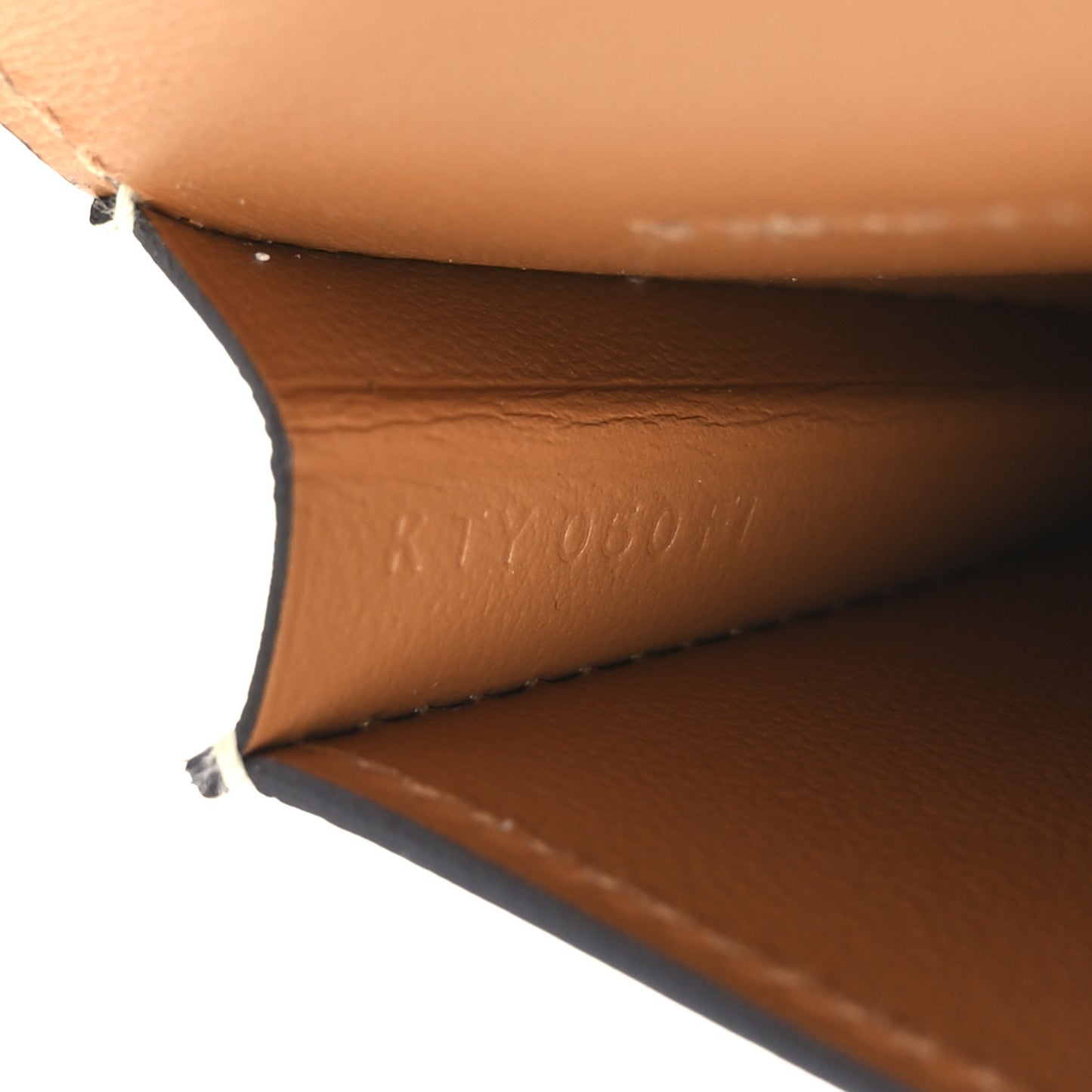 Metallic Chevre Chamkilight Kelly Pocket Belt Dore
